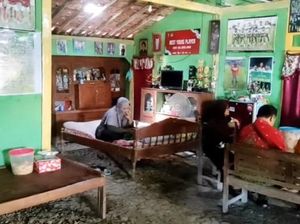 8 Potret Rumah Sederhana Pratama Arhan di Blora Sebelum Beristri Anak DPR 8 Potret Rumah Sederhana Pratama Arhan di Blora Sebelum Beristri Anak DPR