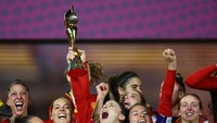 Spanyol juga bisa mengawinkan gelar juaranya di berbagai kelompok usia. Sebelumnya, Timnas Wanita Spanyol U-17 dan Timnas Wanita Spanyol U-20 juga menjadi juara Piala Dunia tahun lalu.  