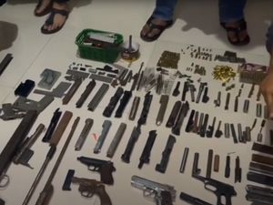 Polisi Gerebek Pabrik Senpi Ilegal di Sumedang, Ratusan Peluru Diamankan