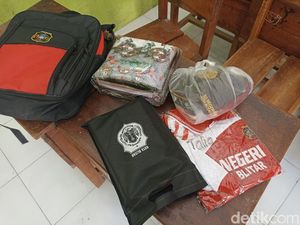 Seragam Gratis di Kota Blitar Dibagikan Tanpa Ongkos Jahit