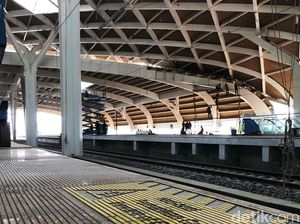Stasiun LRT Halim Sudah Nyambung dengan Stasiun Kereta Cepat