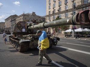 Masih Perang Lawan Rusia, Ukraina Bongkar Korupsi Senjata Rp 632 Miliar Masih Perang Lawan Rusia, Ukraina Bongkar Korupsi Senjata Rp 632 Miliar