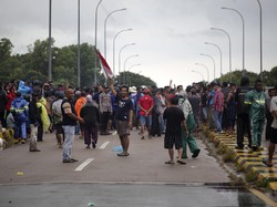 Aparat Gabungan dan Warga Bentrok Saat Pematokan Lahan, BP Batam Buka Suara
