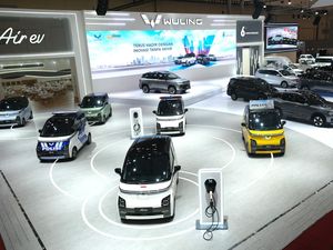 Mobil China Ikut Banjiri Indonesia, Seberapa Laris? Mobil China Ikut Banjiri Indonesia, Seberapa Laris?