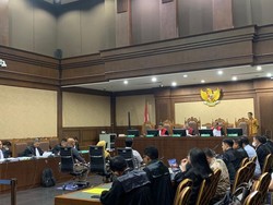 Hakim Ngegas ke Eks Pejabat Bakti yang Akui Tak Survei Semua Lokasi BTS