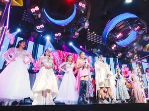 Tomiyang Sukses Pamer Karya di Show Bertajuk Couture for a Cause Tomiyang Sukses Pamer Karya di Show Bertajuk Couture for a Cause