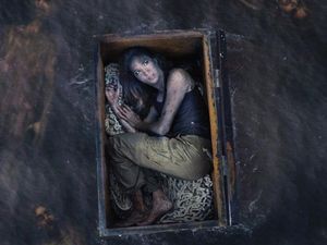 Sinopsis Film Horor Danau hitam, Teror Gadis dalam Peti