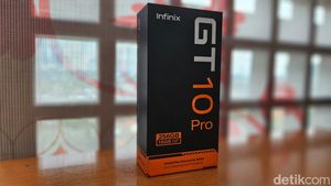 Unboxing Infinix GT 10 Pro: HP Rp 3 Jutaan untuk Gaming Penampilan Unik