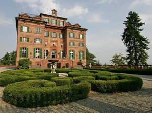 Istana Mewah Pangeran Arab yang Kirim Pesawat buat Jemput Neymar