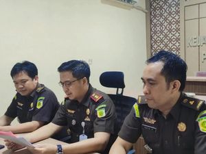 Kabid Penanganan Kemiskinan Dinsos Prabumulih Jadi Tersangka Korupsi e-Warung Kabid Penanganan Kemiskinan Dinsos Prabumulih Jadi Tersangka Korupsi e-Warung