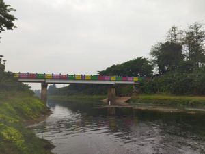 Surut Gegara Kemarau, Ketinggian Air di KBT Jaktim Tak Sampai 30 Cm