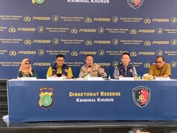 Peredaran Obat Keras Ilegal Terungkap Bikin 4 Nakes Ditangkap