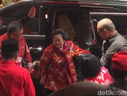 Megawati Kunjungi Kantor DPD PDIP DIY Ditemani Ganjar Pranowo