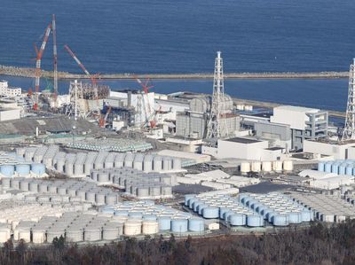 Melihat Penyimpanan Air Terkontaminasi Radiasi Nuklir di Fukushima Daiichi