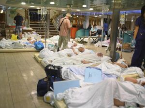 Pasien RS di Yunani Dievakuasi ke Kapal Feri Gegara Kebakaran Hutan