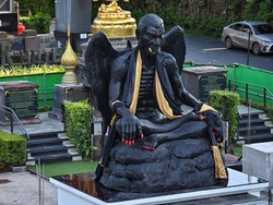 Patung Dewa Dinilai Terlalu Seram, Warga Sampai Ketakutan