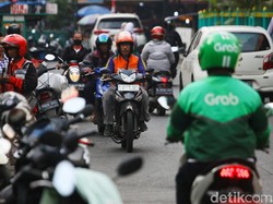 Kata Mereka yang Melawan Arus