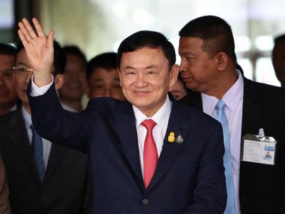 Potret Thaksin Shinawatra Kembali ke Thailand Usai 15 Tahun di Pengasingan