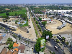 Pelaksana Proyek Flyover Buka Suara Soal Penutupan Total Jalan Raya Aloha