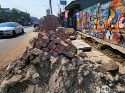 Saya Mengambil Sisa Pasir Tetangga di Bahu Jalan, Apakah Kena Pidana?