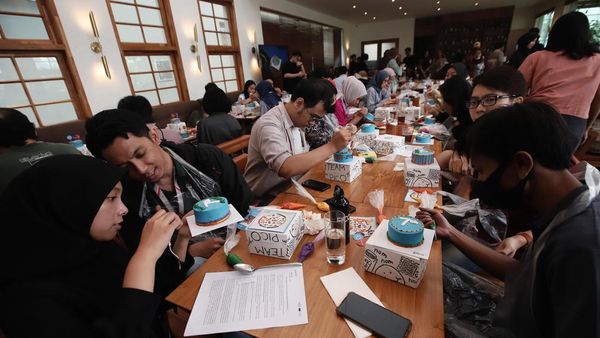 Serunya Bikin Kue Bareng di Ultah Jenius