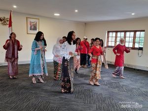 Melihat Lagi Serunya Lomba 17-an di Afrika Selatan Melihat Lagi Serunya Lomba 17-an di Afrika Selatan