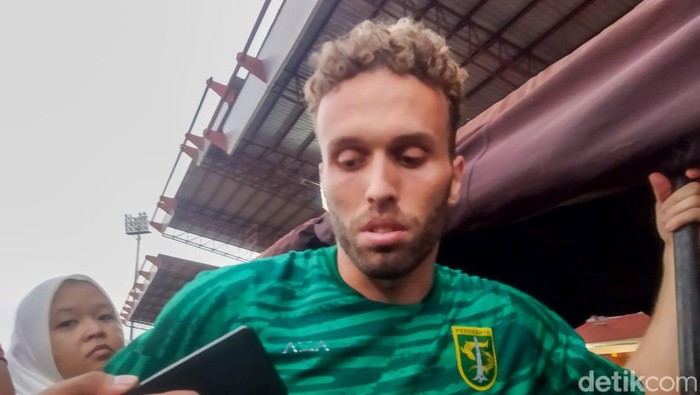 Ze Valente persebaya