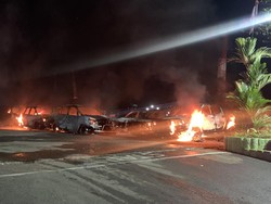 12 Mobil Sitaan dari Anggota DPR Papua Nonaktif Hangus Terbakar