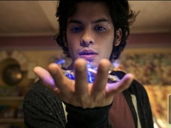 Review Blue Beetle: Awal Mula yang Mengesankan