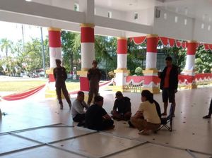 Polisi Ungkap Izin Pentas Seni Bissu Bone Dituding LGBT Tak Sesuai Surat Polisi Ungkap Izin Pentas Seni Bissu Bone Dituding LGBT Tak Sesuai Surat