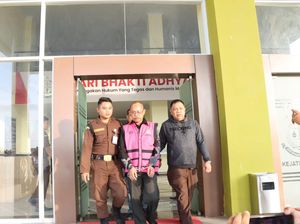 Dosen Unsulbar Jadi Tersangka Korupsi Pengadaan Alat Laboratorium Rp 8 Miliar Dosen Unsulbar Jadi Tersangka Korupsi Pengadaan Alat Laboratorium Rp 8 Miliar