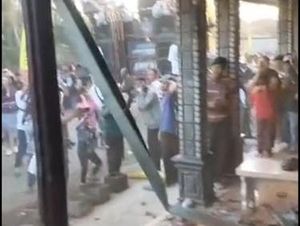 Viral Adu Sound System di Malang Bikin Genteng Rumah Berjatuhan, Kok Bisa?