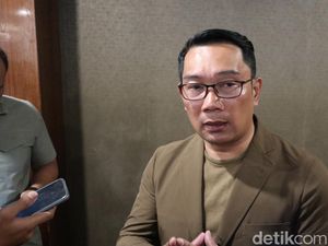 Kebakaran TPA Sarimukti, RK: Water Bombing dan Rekayasa Cuaca Disiapkan Kebakaran TPA Sarimukti, RK: Water Bombing dan Rekayasa Cuaca Disiapkan