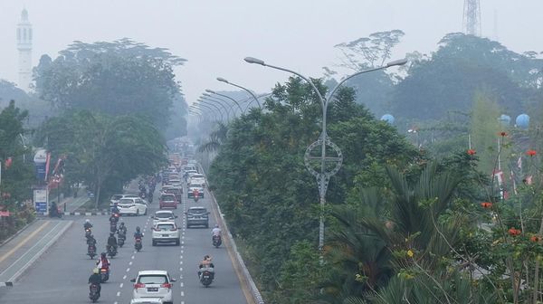 Kota Pontianak Dikepung Kabut Asap