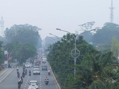 Kota Pontianak Dikepung Kabut Asap
