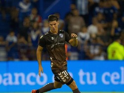 AC Milan Datangkan Bek Muda Argentina, Siapa Dia?