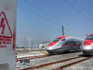 Jokowi Bakal Jajal Kereta Cepat dari Halim ke Bandung Besok
