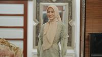 8 Potret Rumah Alyssa Soebandono dan Dude Harlino, Ada Kolam Renang Indoor