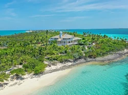 Mengintip Arsitektur Vila Mewah Bergaya Eropa di Pulau Pribadi Bahama