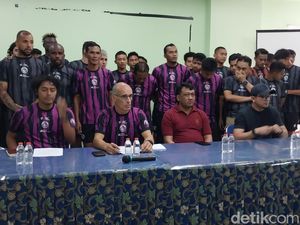 Tekad Fernando Valente Bawa Arema FC Bangkit Demi Korban Kanjuruhan Tekad Fernando Valente Bawa Arema FC Bangkit Demi Korban Kanjuruhan