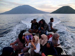 Geliat Jasa Kapal Antarpulau di Maluku Utara