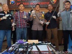4 Anggota Gerombolan Pemotor yang Bacok 3 Pemuda di Mojokerto Diringkus