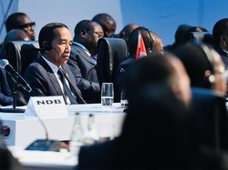 Jokowi di KTT BRICS: Saat Ini Dunia Seakan Bergerak Tanpa Nakhoda