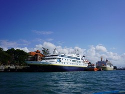 National Geographic Orion, Cruise ke-50 yang Sandar di Pelabuhan Benoa