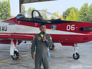 Polusi Udara Sempat Jadi Kendala Tim Jupiter TNI AU Saat Manuver di HUT RI