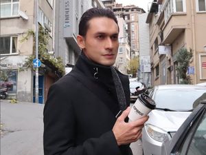 Fakta-fakta Hipertiroid, Penyakit yang Diidap Indra Bruggman sampai Bikin Kurus Fakta-fakta Hipertiroid, Penyakit yang Diidap Indra Bruggman sampai Bikin Kurus