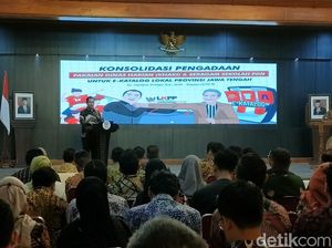 Ajak Dorong Ganjar dalam Acara LKPP di Solo, Hendi: Sosialisasi yang Baik-baik Ajak Dorong Ganjar dalam Acara LKPP di Solo, Hendi: Sosialisasi yang Baik-baik