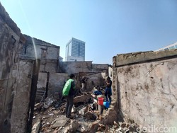 Kebakaran di Gambir Diduga Gara-gara Warga Goreng Ikan Ditinggal Main Game