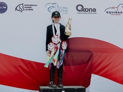 Perkenalkan Naomi Afigthyven, Kecil-kecil Sudah Mahir Berkuda