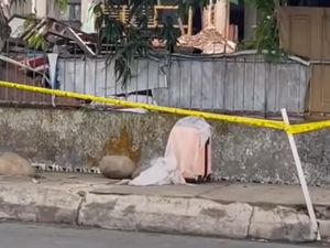 Koper Misterius Gegerkan Warga Palopo, Tim Jibom Diterjunkan Koper Misterius Gegerkan Warga Palopo, Tim Jibom Diterjunkan